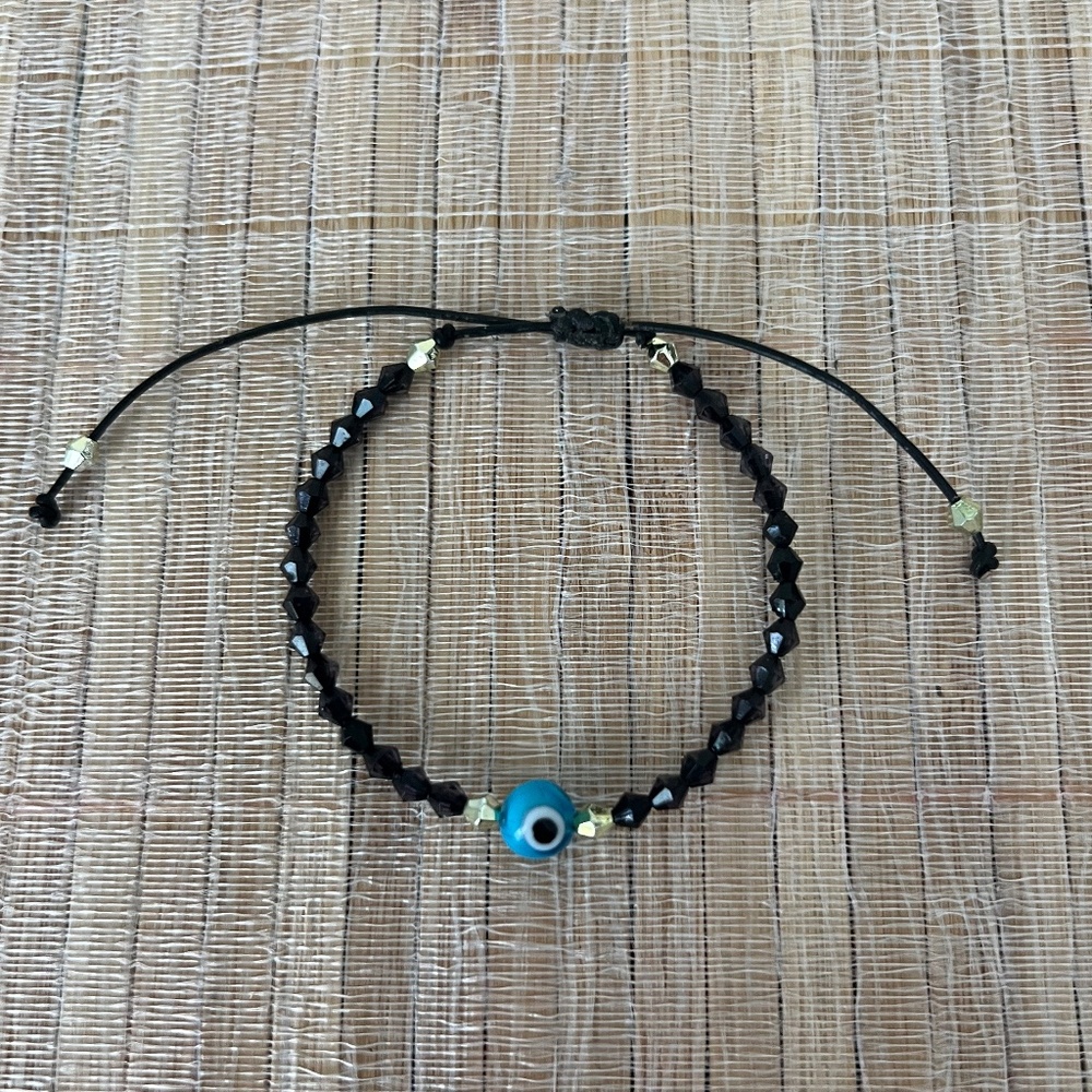 Handcrafted Bicone-Crystal Beaded Bracelet With Glass Central Charm